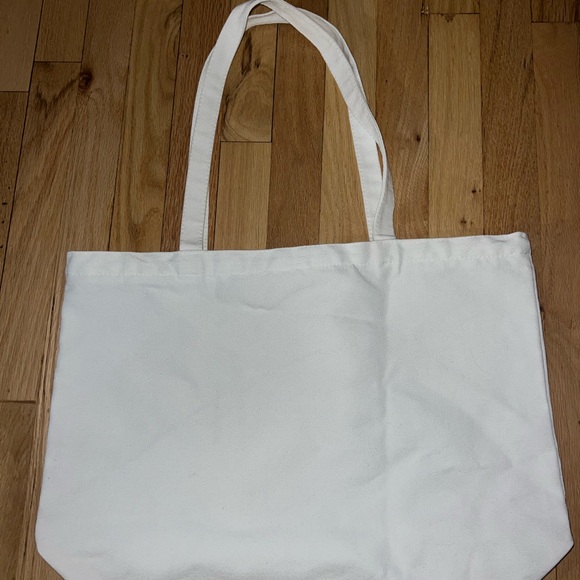 PARKE exclusive NYC tote - Picture 2 of 3